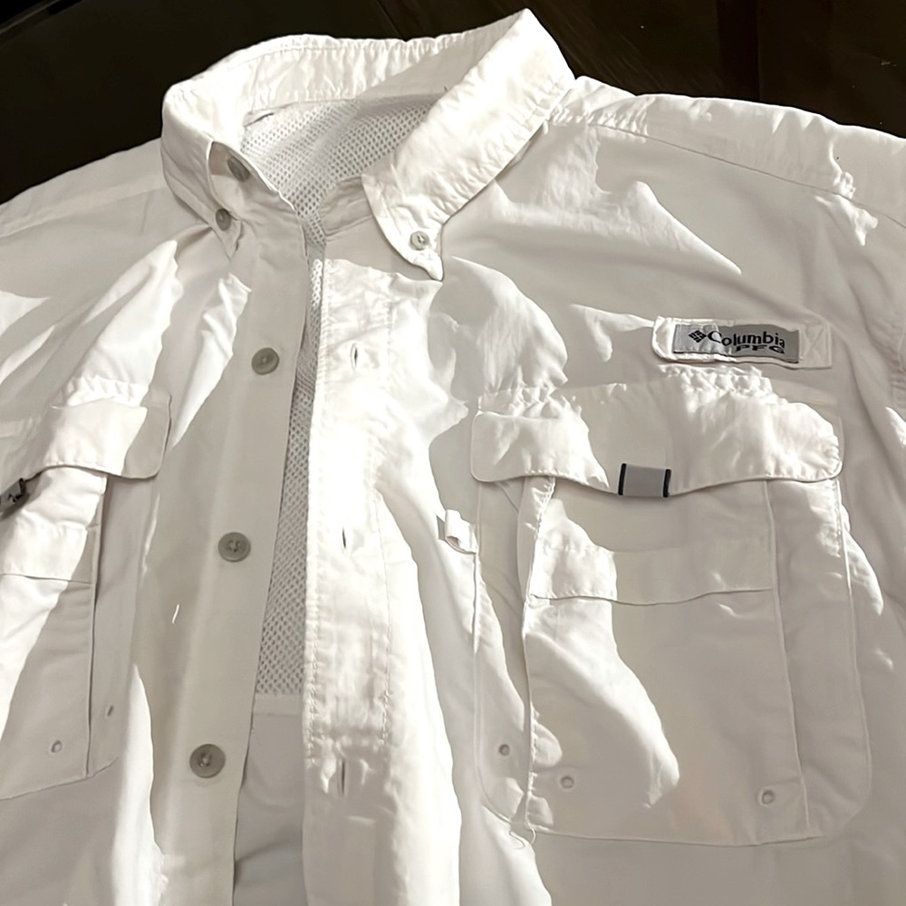 Columbia PFG White Omnishade Large Fishing Travel Shirt Breathable/Mesh Poly